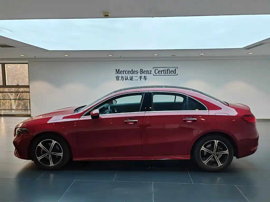 Mercedes-Benz A-Класс 2023