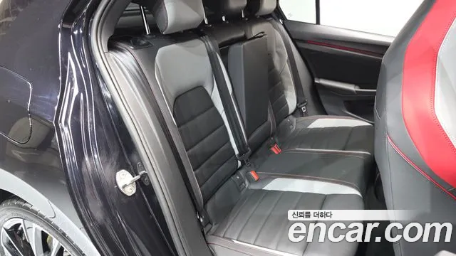 Volkswagen Golf 2023