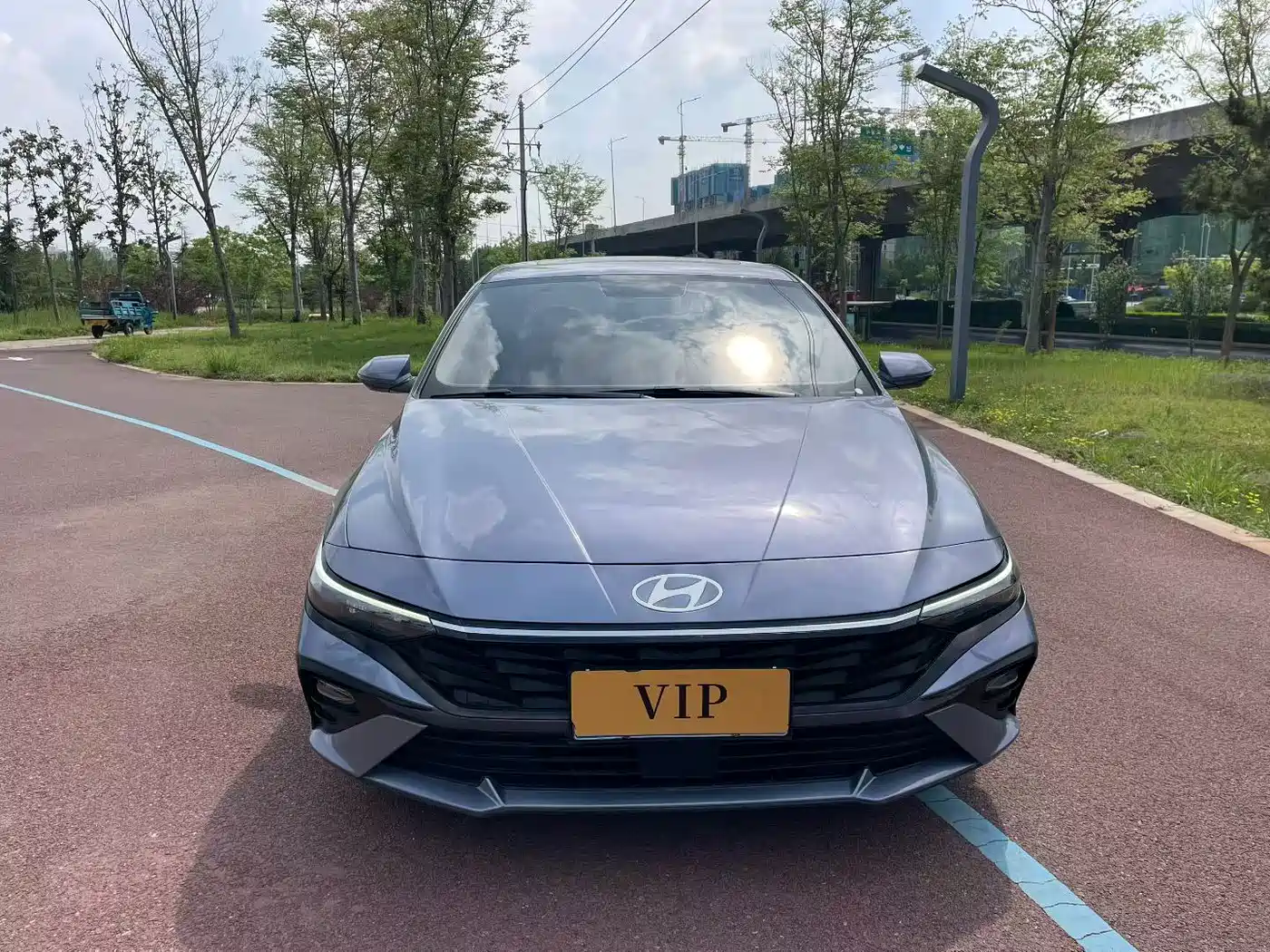 Hyundai Elantra 2024