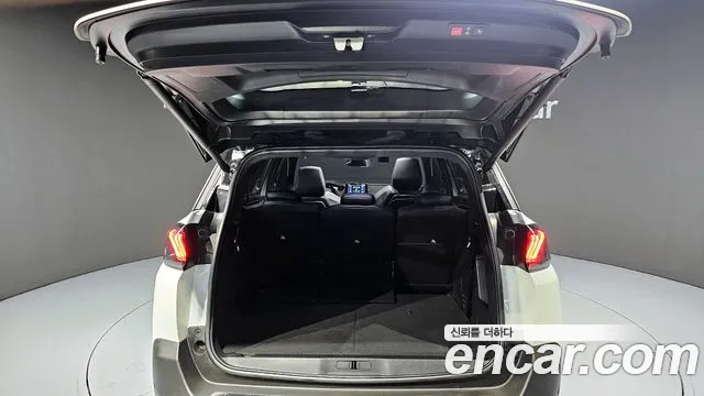 Peugeot 5008 2022