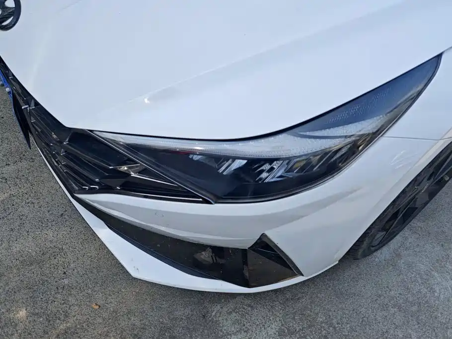 Hyundai Elantra 2023