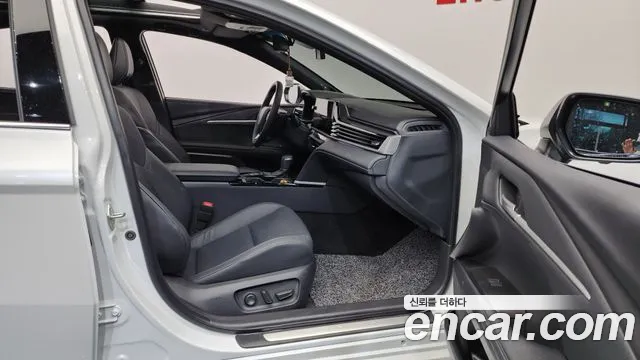 Toyota Camry 2025