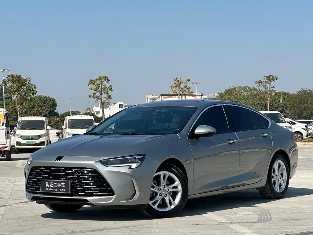 Buick Regal 2024