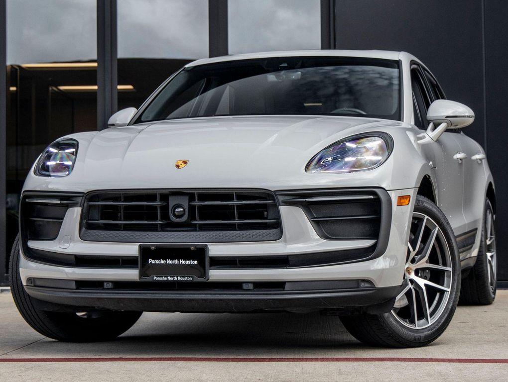 Porsche Macan 2024