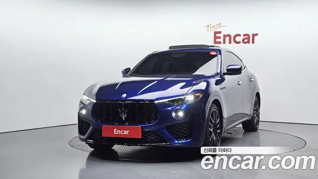 Maserati Levante 2022