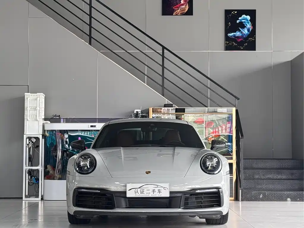 Porsche 911 2020