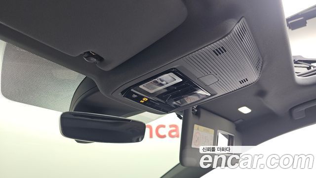 Audi Q4 e-tron 2025