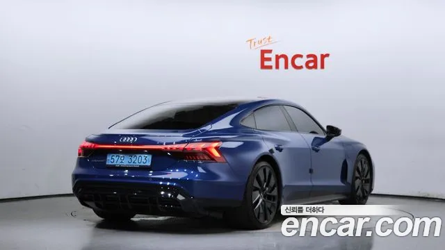 Audi e-tron GT 2022