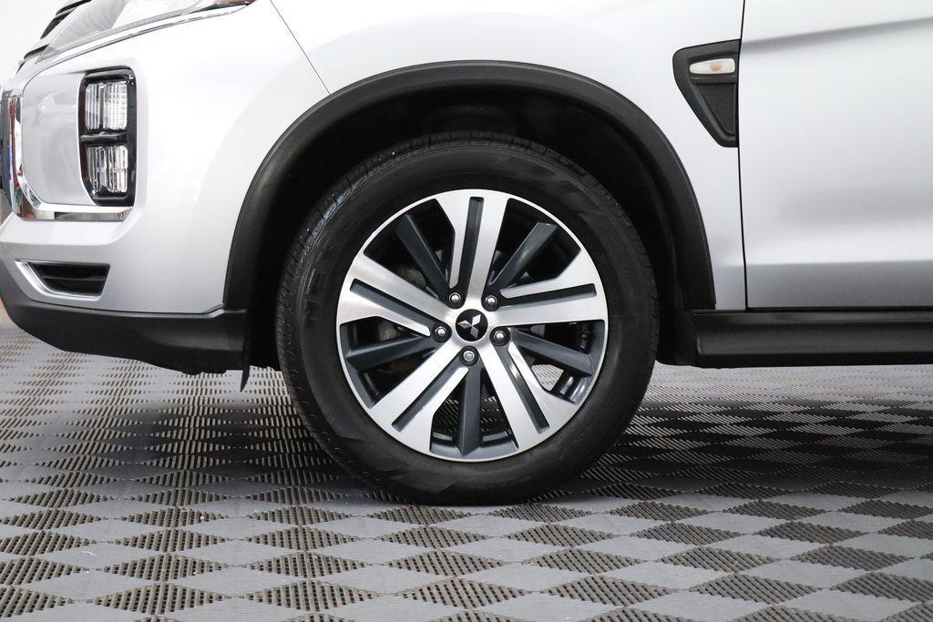Mitsubishi Outlander Sport 2024