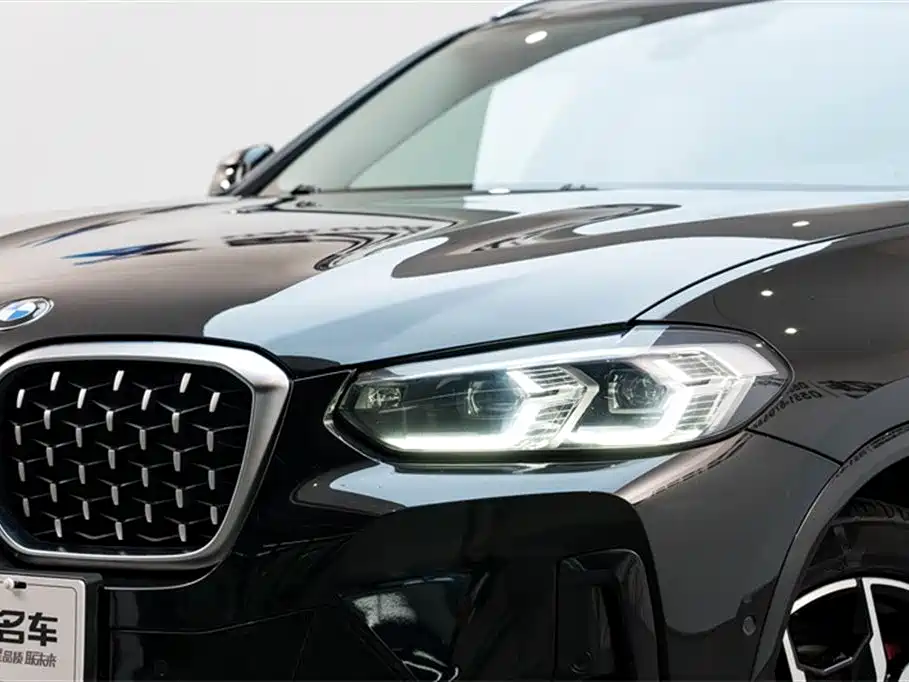 BMW X4 2022