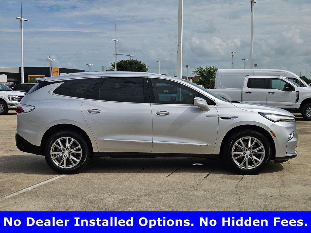 Buick Enclave 2022