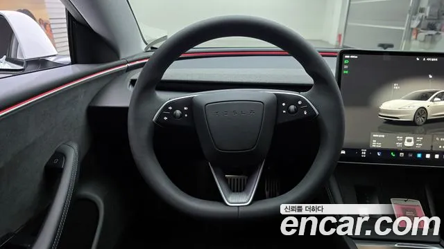 Tesla Model 3 2024