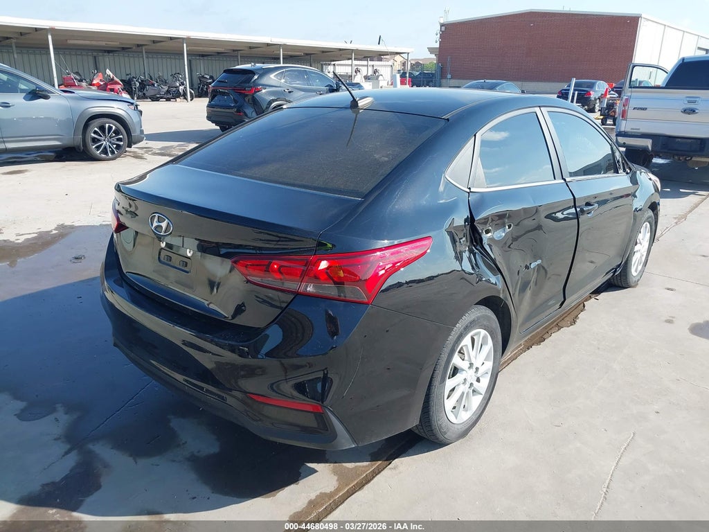 Hyundai Accent 2022