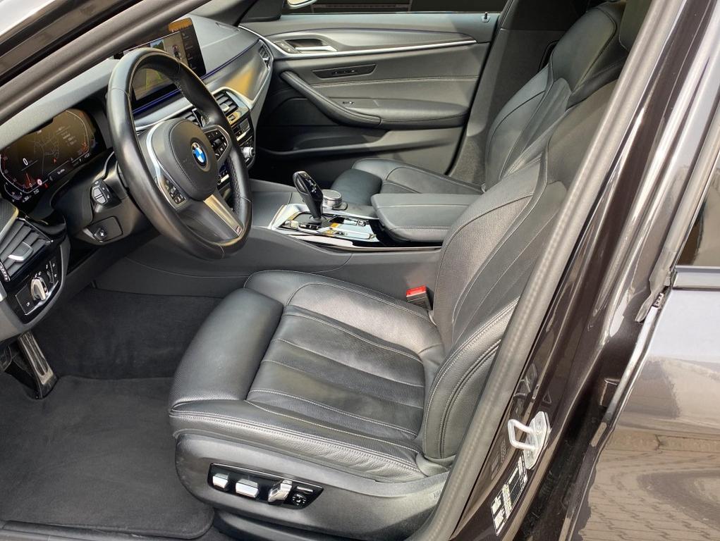BMW 530 2023