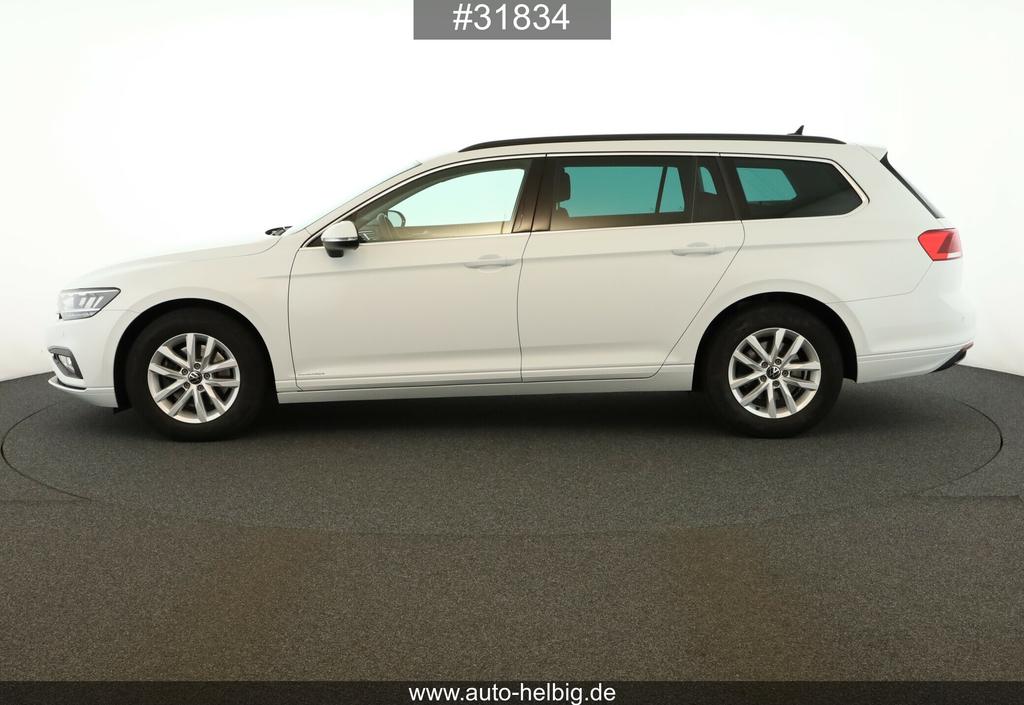 Volkswagen PASSAT VARIANT 2024