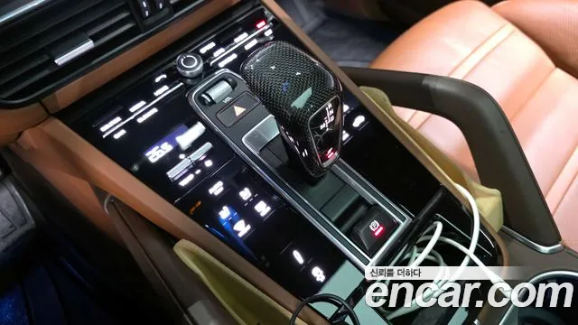 Porsche Cayenne 2020