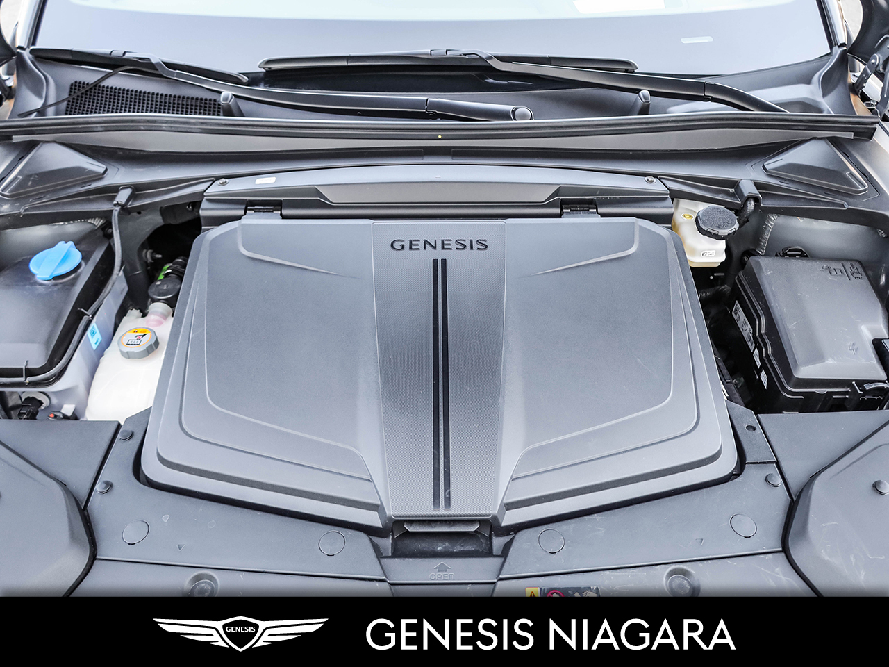 Genesis GV60 2023