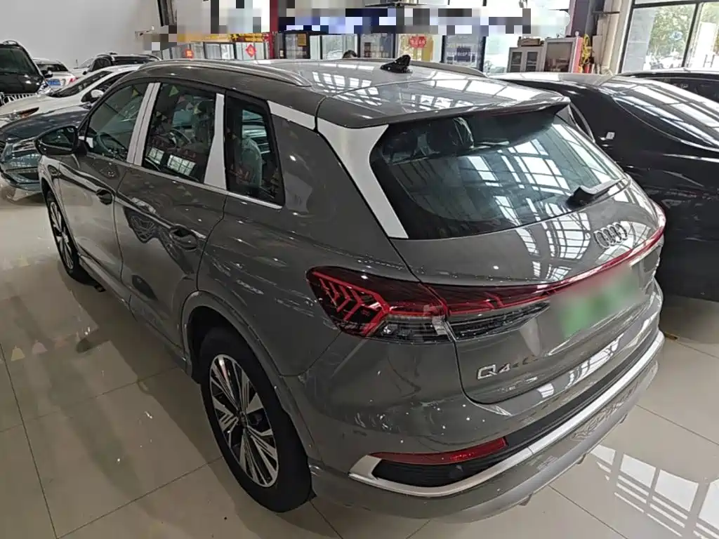 Audi Q4 e-tron 2026