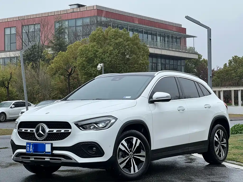Mercedes-Benz GLA 2022
