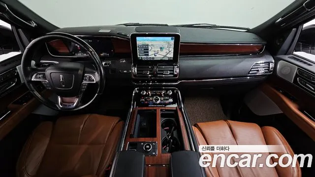Lincoln Navigator 2021