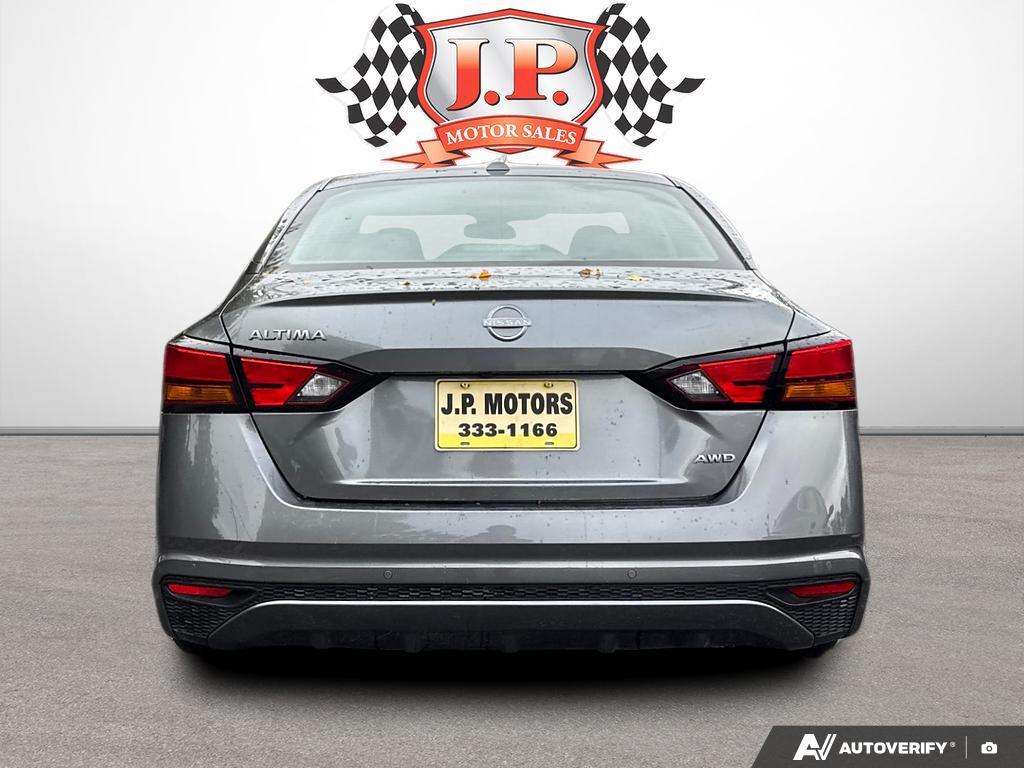 Nissan Altima 2023