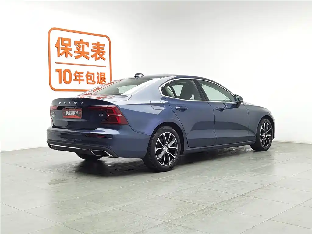 Volvo S60 2021