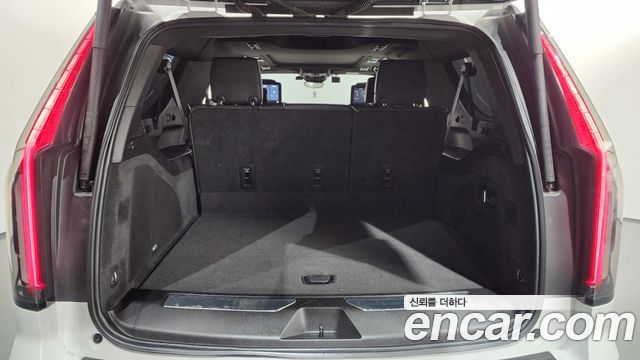 Cadillac Escalade 2021