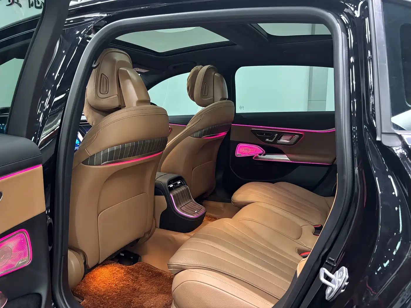 Mercedes-Benz E-Класс 2024