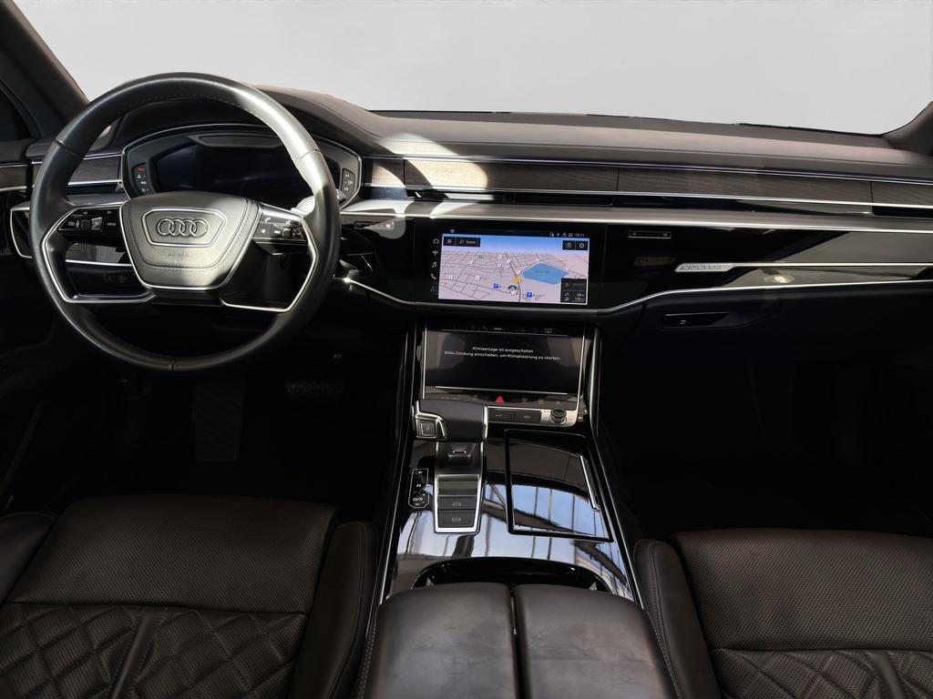 Audi A8 2021
