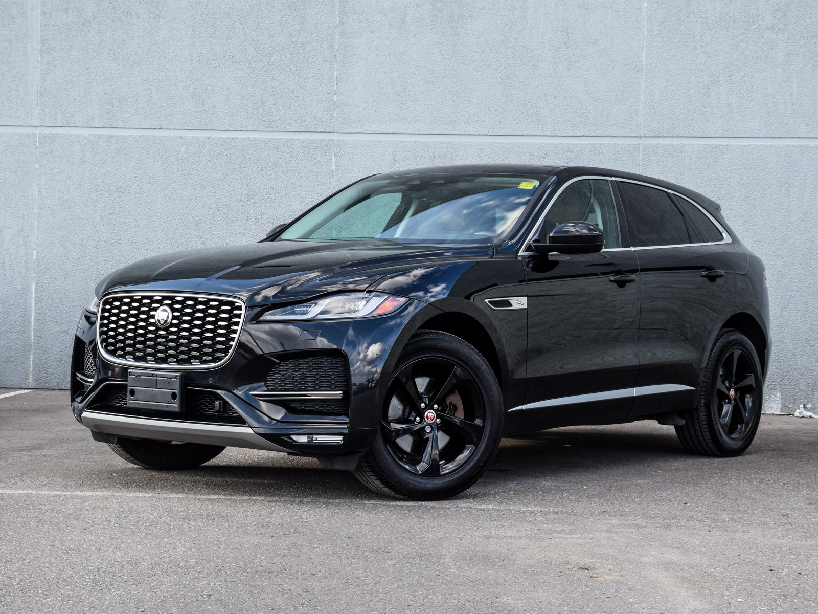 Jaguar F-Pace 2023