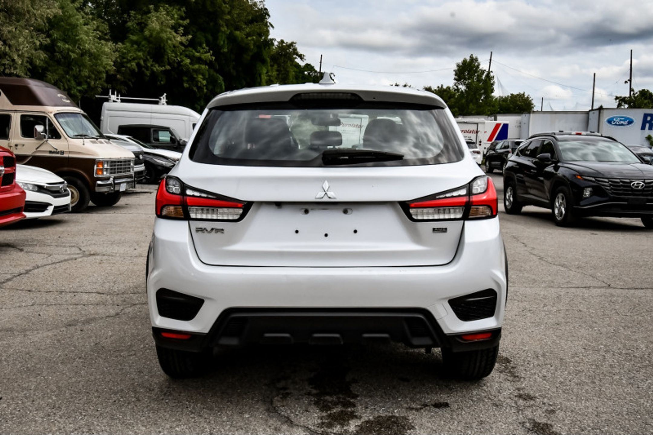 Mitsubishi RVR 2023