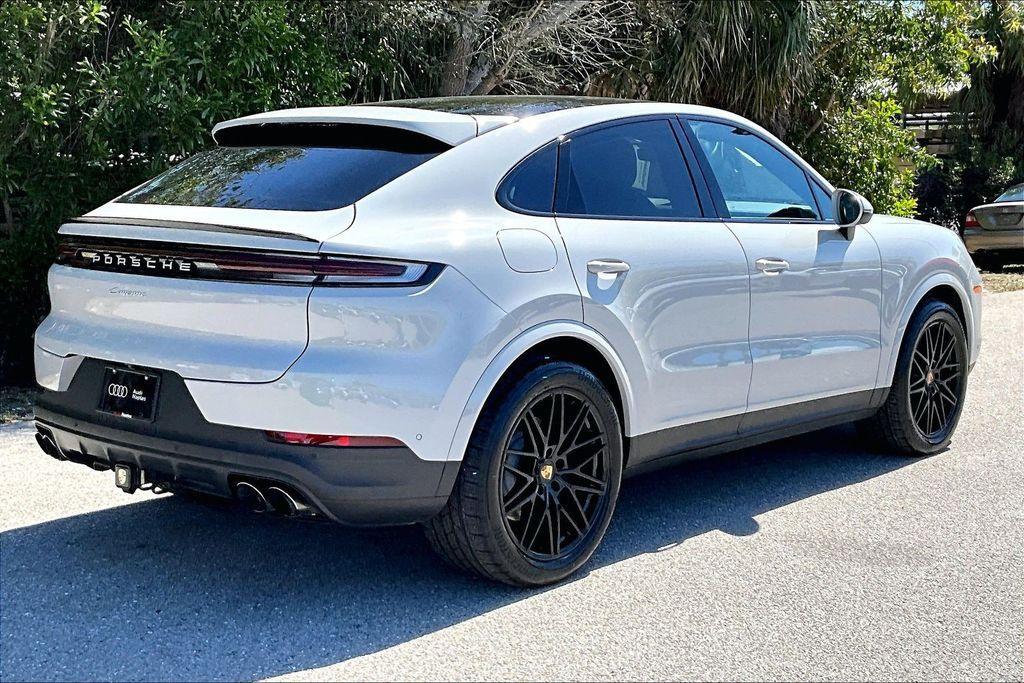 Porsche Cayenne 2024