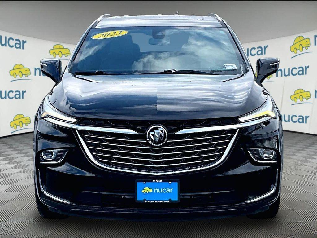 Buick Enclave 2023