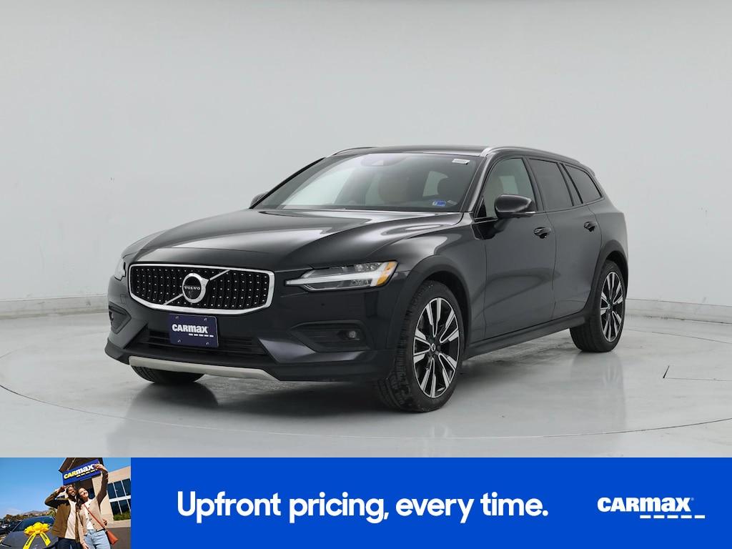 Volvo V60 Cross Country 2022