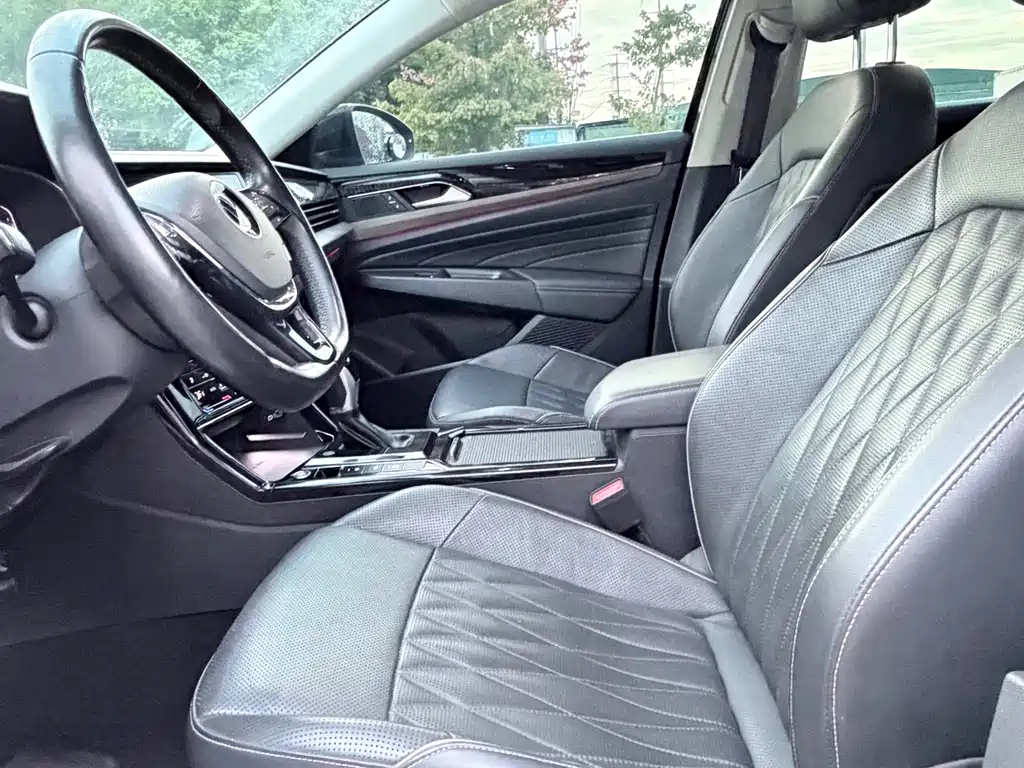 Volkswagen Passat 2021