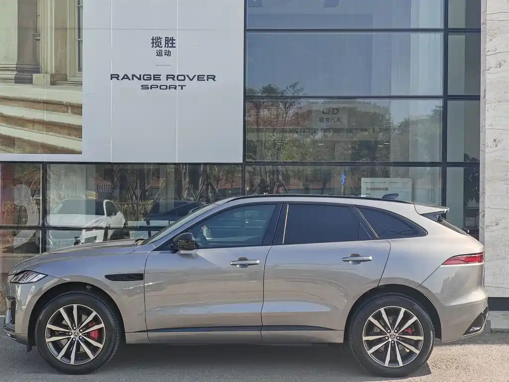 Jaguar F-Pace 2023