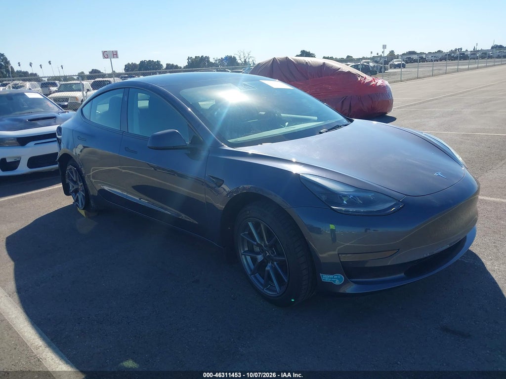 Tesla Model 3 2023