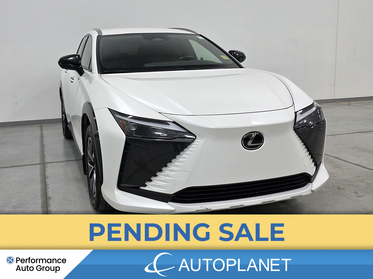 Lexus RZ 2023