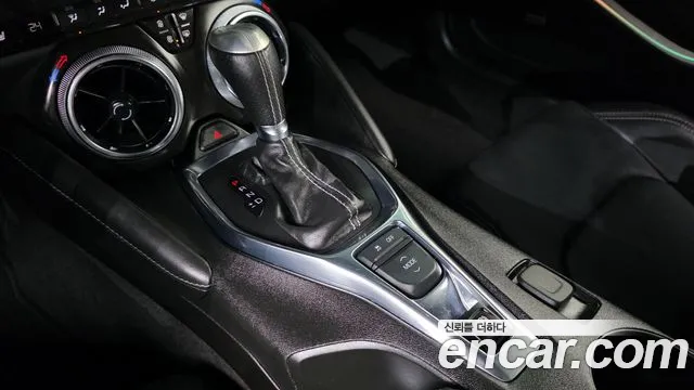 Chevrolet Camaro 2021