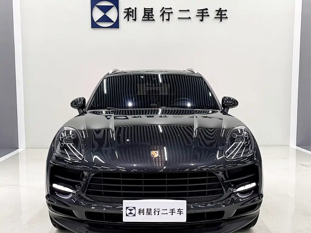 Porsche Macan 2021