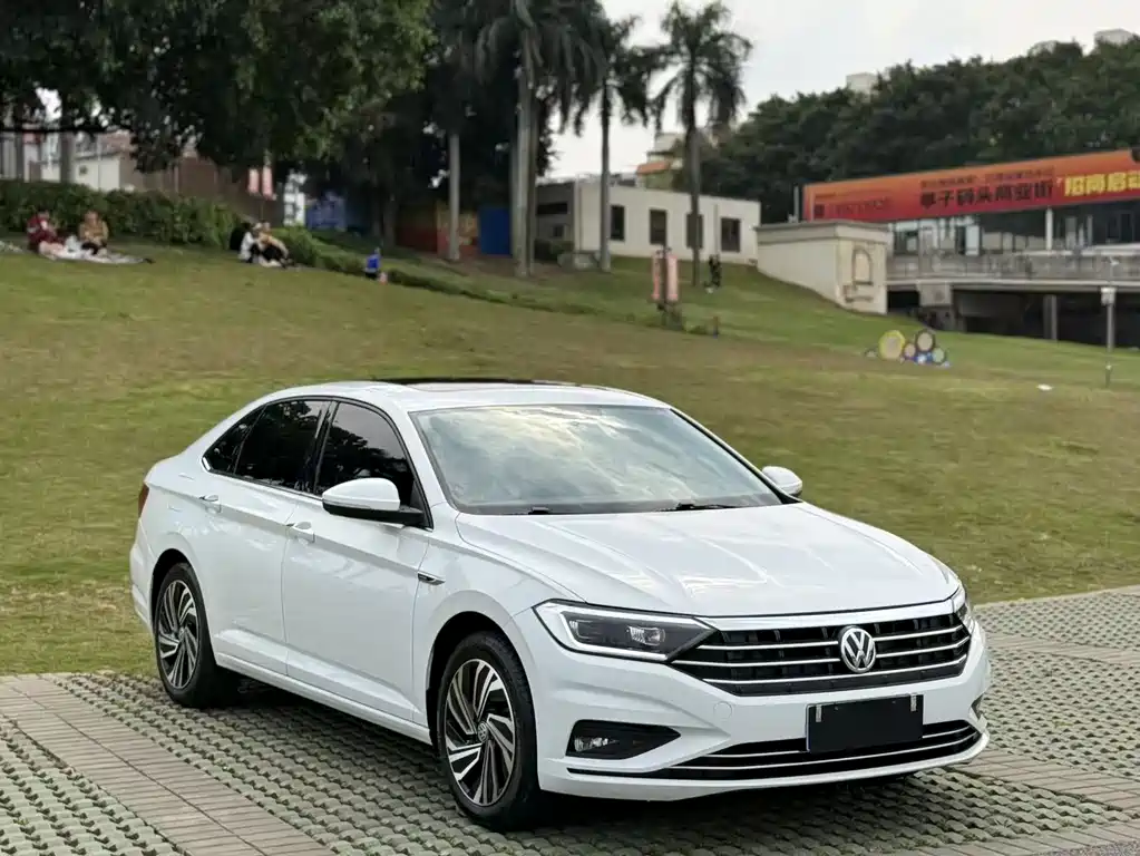 Volkswagen Jetta 2022