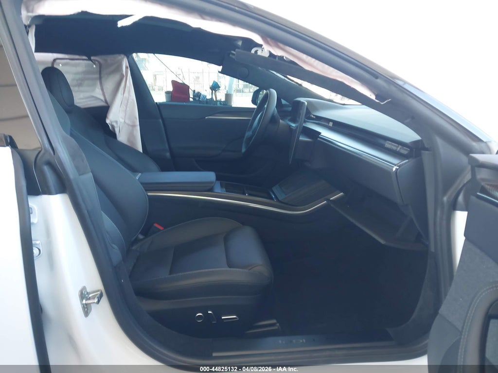 Tesla Model S 2022