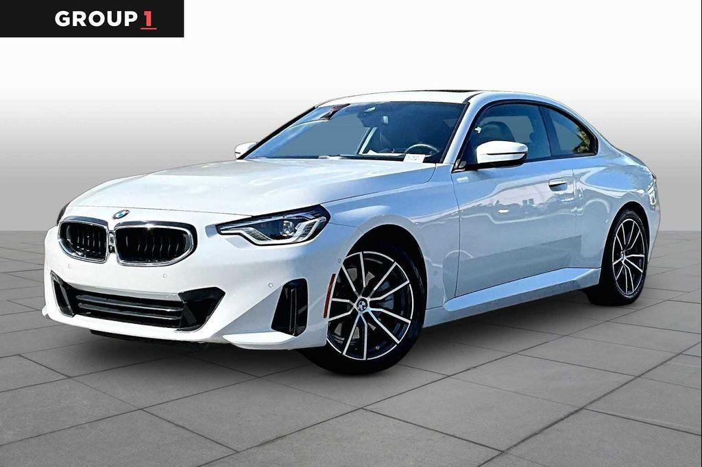 BMW 230 2024