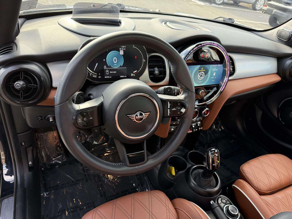 Mini Hardtop 2024