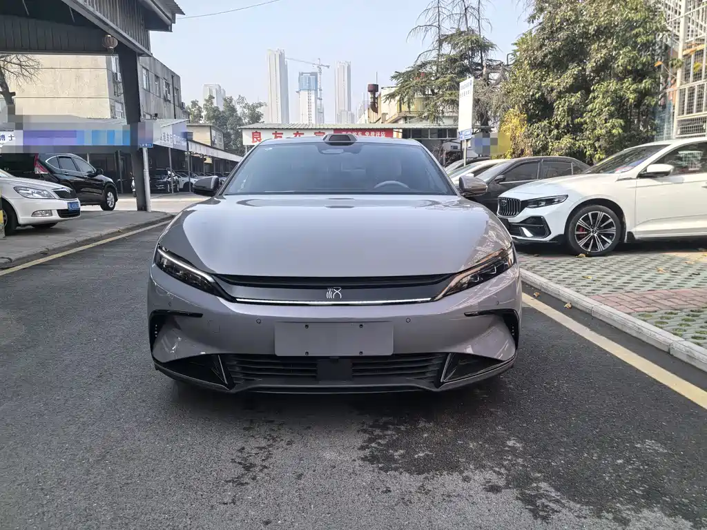 BYD Han 2025
