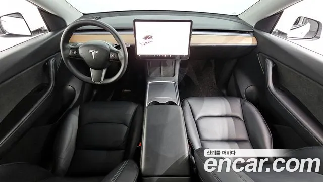 Tesla Model Y 2021