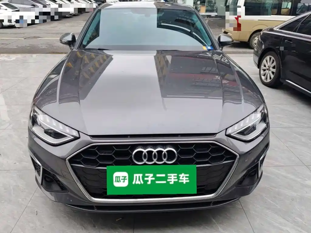 Audi A4 2023