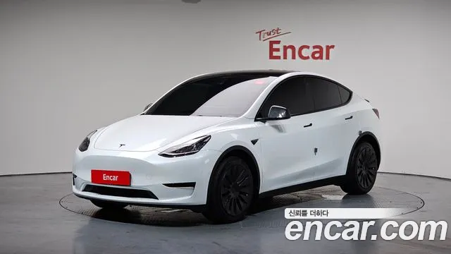 Tesla Model Y 2022