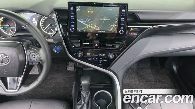 Toyota Camry 2023
