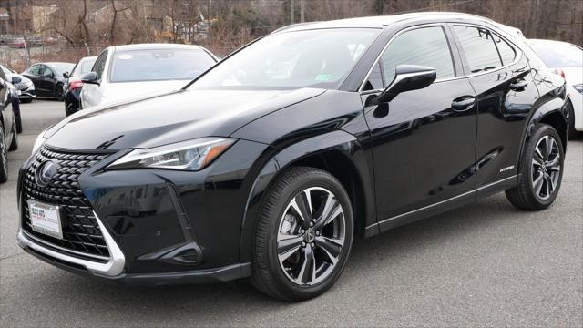 Lexus UX 2022